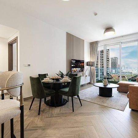 Apartamento Chic 2 Bed Near Trade Centre With 5 Star Amenities Dubái Exterior foto