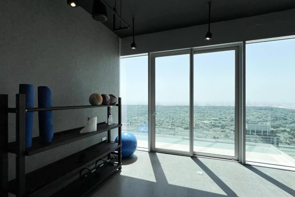 Apartamento Chic 2 Bed Near Trade Centre With 5 Star Amenities Dubái Exterior foto