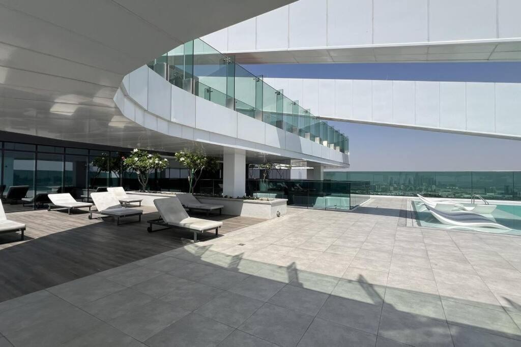 Apartamento Chic 2 Bed Near Trade Centre With 5 Star Amenities Dubái Exterior foto