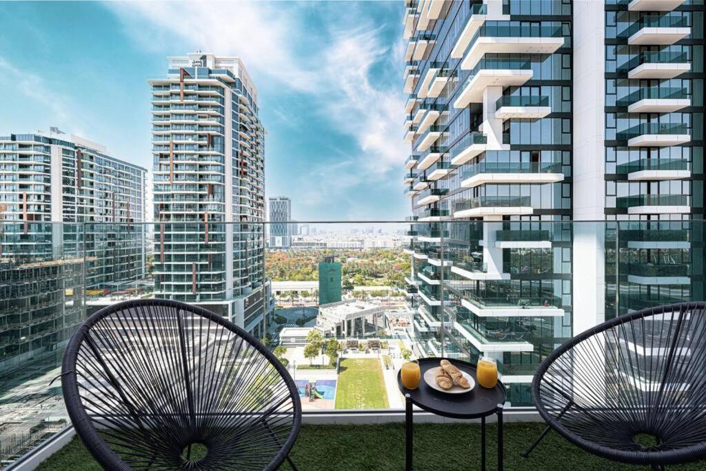 Apartamento Chic 2 Bed Near Trade Centre With 5 Star Amenities Dubái Exterior foto