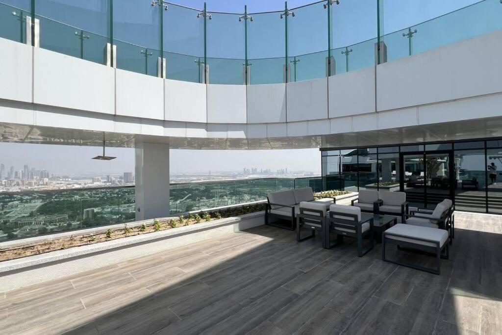 Apartamento Chic 2 Bed Near Trade Centre With 5 Star Amenities Dubái Exterior foto