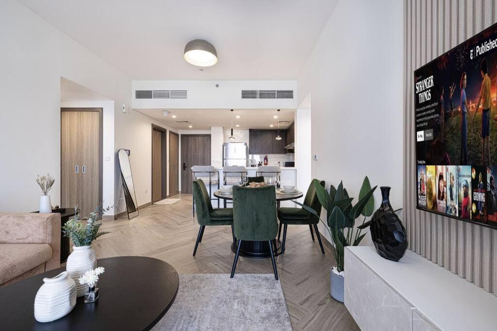 Apartamento Chic 2 Bed Near Trade Centre With 5 Star Amenities Dubái Exterior foto