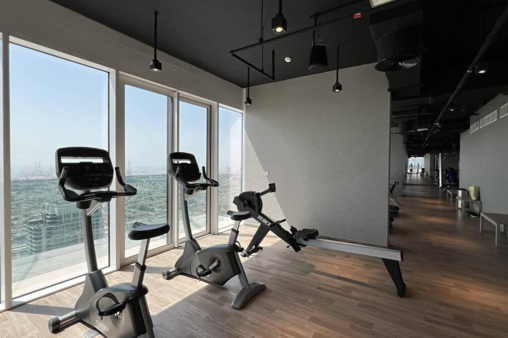 Apartamento Chic 2 Bed Near Trade Centre With 5 Star Amenities Dubái Exterior foto